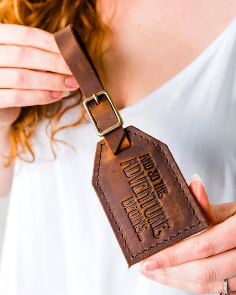 Leather travel luggage tag