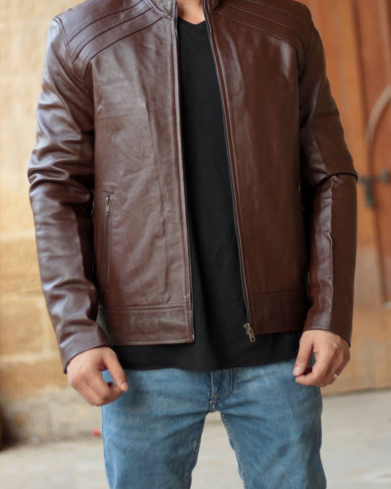 Man wearing a lightweight, stylish casual jacket ideal for everyday wear.